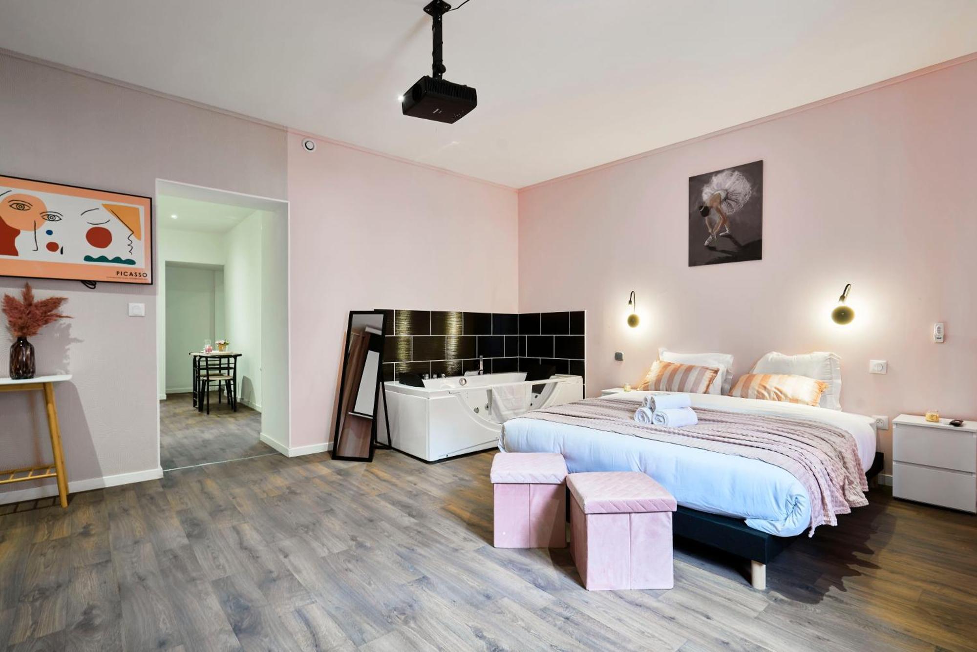 Ng Prestige L Lille L Tourcoing - Bouvines - Balneo & Cuisine Leilighet Eksteriør bilde